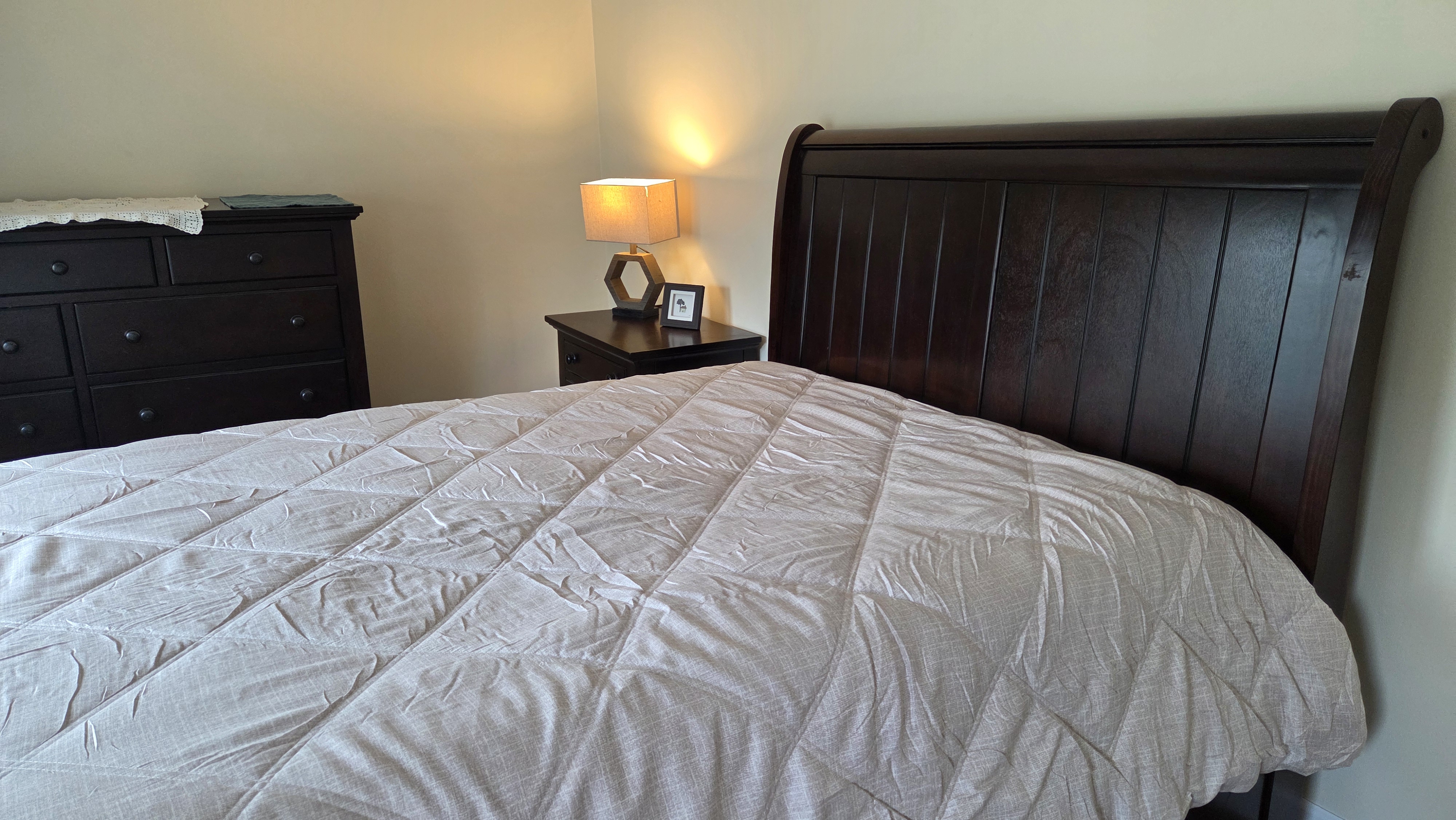 Ugly Kitchen bedroom 2 alternate view